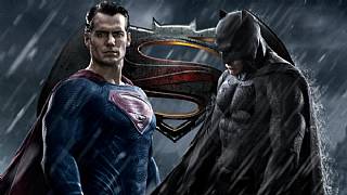 Batman v Superman: Dawn of Justice'dan Türkçe dublajlı fragman!