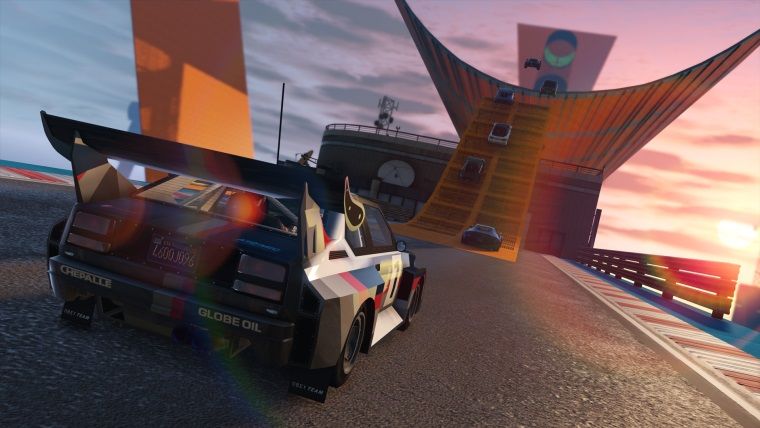 GTA Online indirimleri oyuncuları sevindirmeye devam ediyor GTA Online indirimleri oyuncuları sevindirmeye devam ediyor