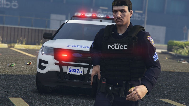GTA’da Polis Olmak Gerçek Hayattan Daha Zor GTA’da Polis Olmak Gerçek Hayattan Daha Zor