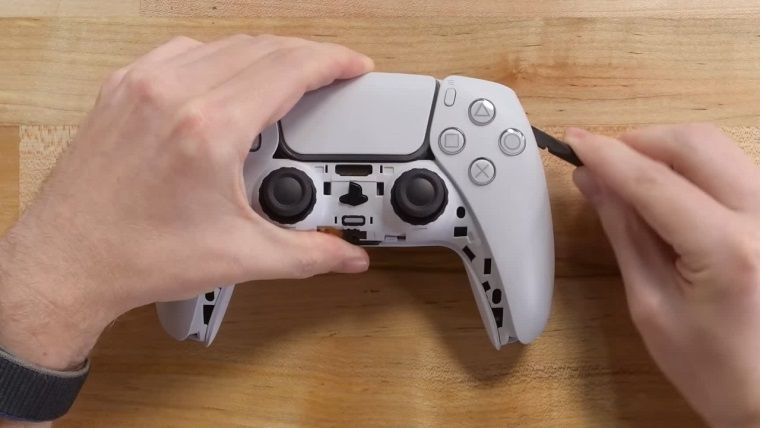 Analistlere göre Dualsense Analogları 417 saat sonra bozulabilir Analistlere göre Dualsense Analogları 417 saat sonra bozulabilir