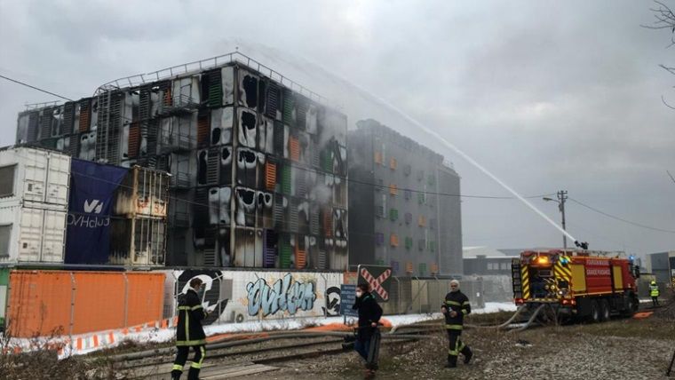 Rust veri merkezinde yangın çıktı, veriler gitti Rust veri merkezinde yangın çıktı, veriler gitti