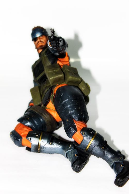 Peace Walker HD Edition- Snake Battle Dress Version Play Arts Kai (Figür İnceleme) - 5 Peace Walker HD Edition- Snake Battle Dress Version Play Arts Kai (Figür İnceleme) - 5